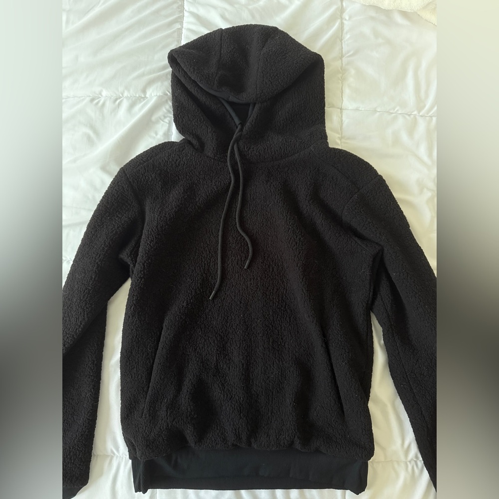 Alo Fuzzy Hooded Sweatshirt